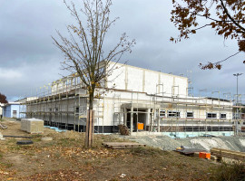 Bad Lobenstein: Rohbau der Einfeldsporthalle fast fertig